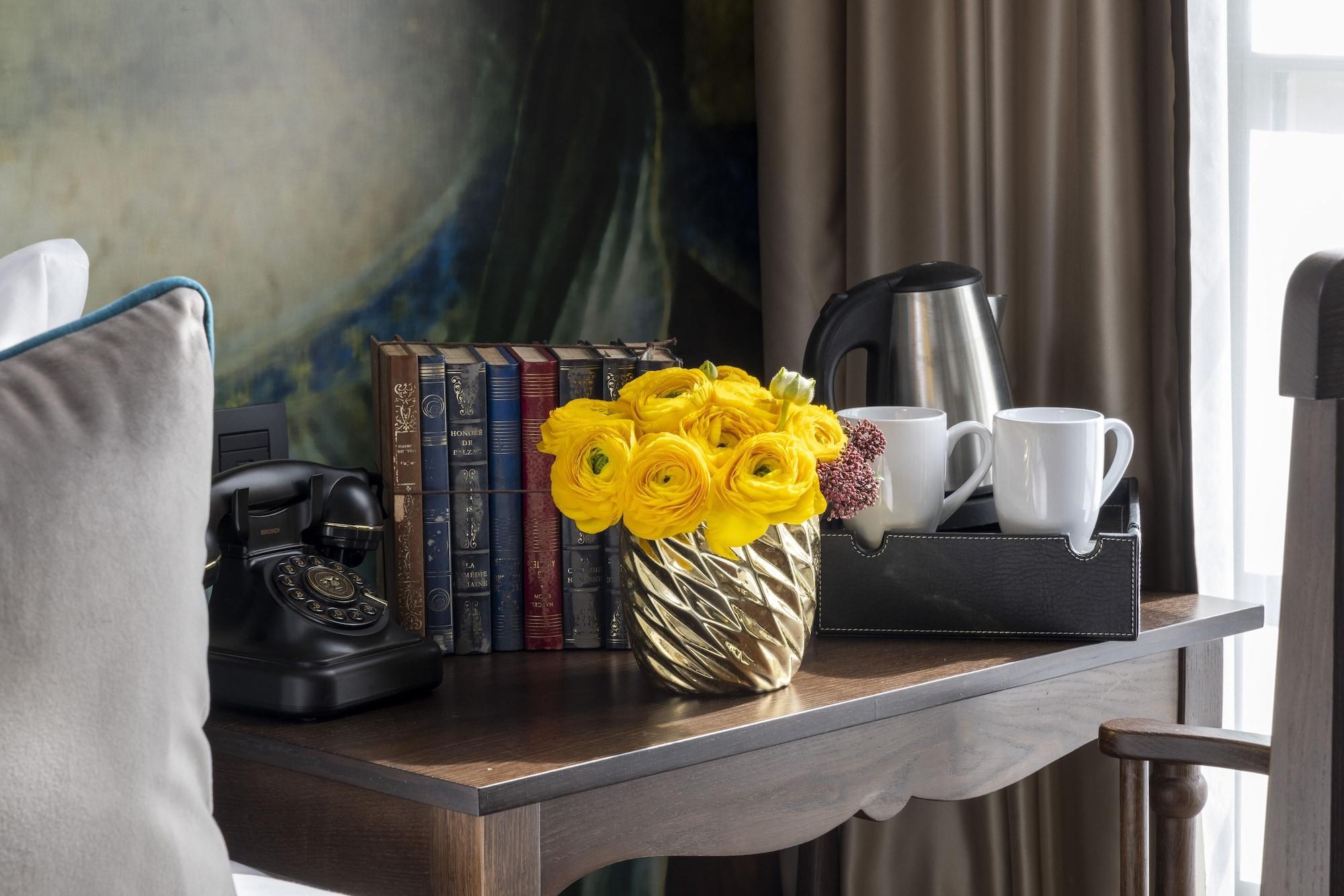Hotel Bersolys Saint-Germain Paris Luaran gambar